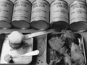 Всё для фронта, всё для победы: роль мясокомбинатов в Великой Отечественной войне